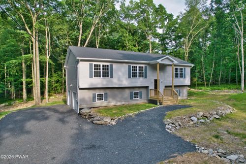 258 Water Forest Dr, Milford, PA, 18337-7575 | Card Image