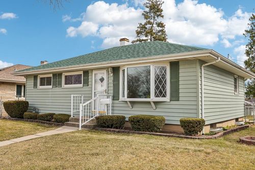 6606 S 20th Street, Milwaukee, WI, 53221 | Card Image