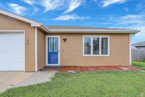 400 Palomino Ln, Ogden, KS, 66517-4086 | Card Image