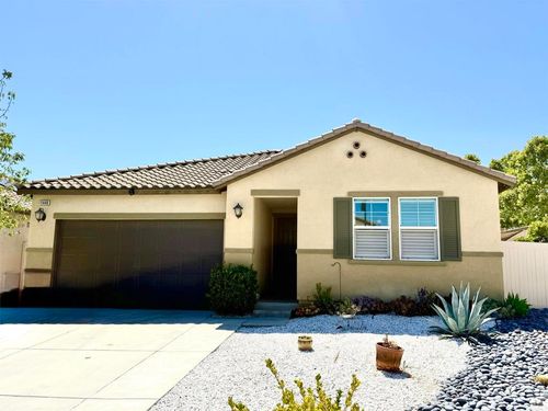 11448 Michelle Ln, Beaumont, CA, 92223-1602 | Card Image
