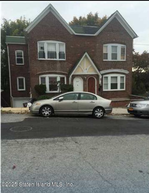 37 Chester Pl, Staten Island, NY, 10304-2109 | Card Image