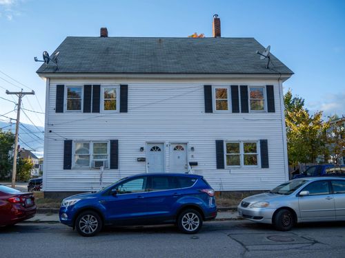 18 Bodwell St, Sanford, ME, 04073-3037 | Card Image