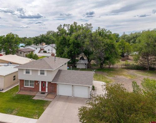 3 Bellwood Dr, Alamosa, CO, 81101-2438 | Card Image