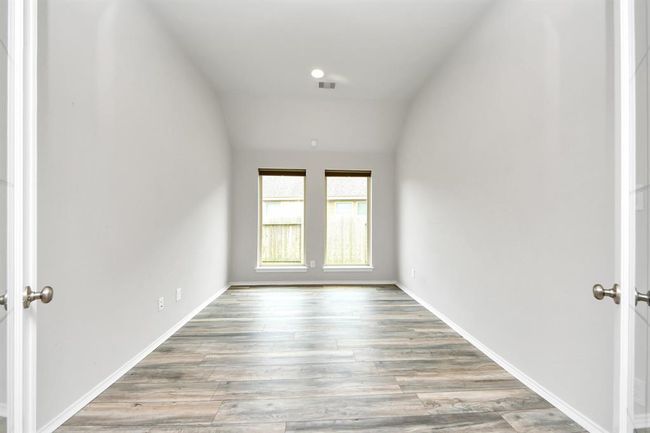 13208 Sage Meadow Ln, House other with 3 bedrooms, 2 bathrooms and 2 parking in Pearland TX | Image 25