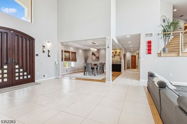 5 Holdman Pl, House other with 6 bedrooms, 5 bathrooms and null parking in Millstone Twp NJ | Image 4