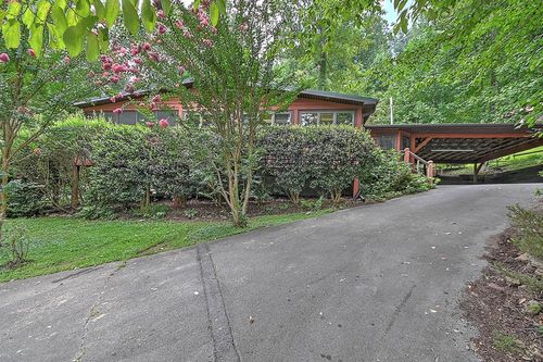 162 Lakeside Dr, Butler, TN, 37640-5015 | Card Image