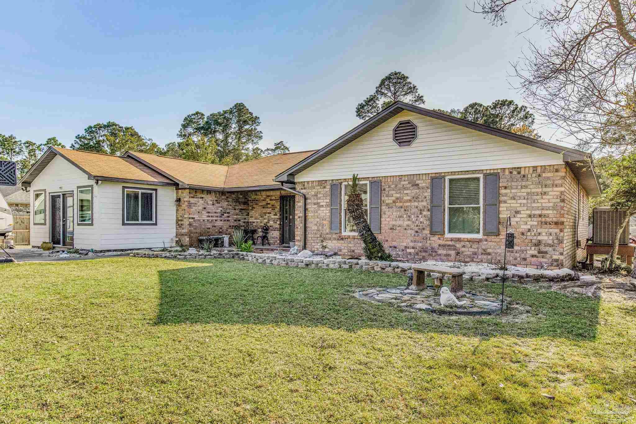 Sumatra Ln, Gulf Breeze, FL 32563