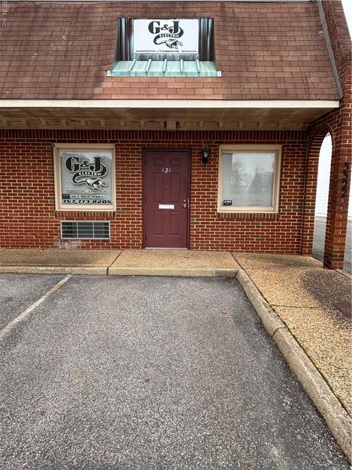 121-3322 Virginia Beach Boulevard, Virginia Beach, VA, 23452 | Card Image