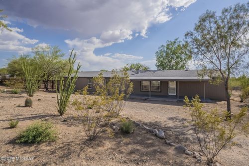 11596 S Carolyn Beach Ave, Vail, AZ, 85641-9221 | Card Image