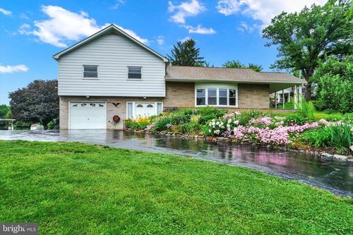 400 Vine St, WRIGHTSVILLE, PA, 17368-1109 | Card Image