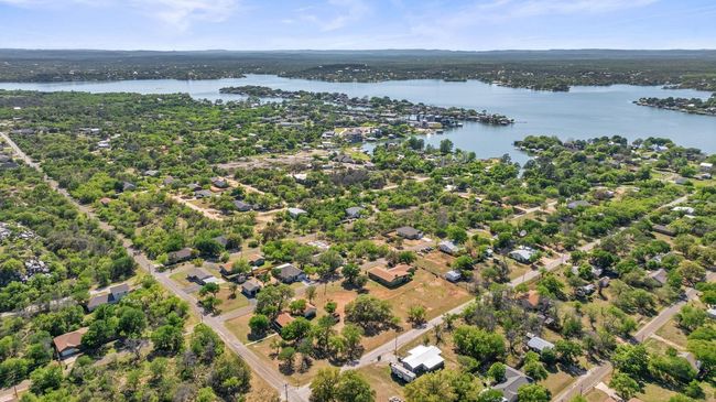 208 Norwood Dr, House other with 4 bedrooms, 4 bathrooms and null parking in Granite Shoals TX | Image 23