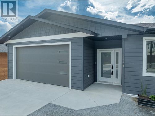 2971 27 Ave Ne, Salmon Arm, BC, V1E | Card Image