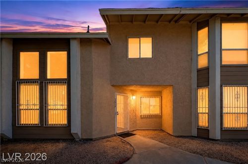 3844 Fitzpatrick Dr, Las Vegas, NV, 89115-3294 | Card Image