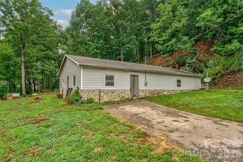 3515 High Peak Vly, Valdese, NC, 28690-8217 | Card Image