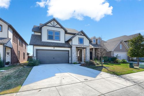 567 Ruthye Ln, Pilot Point, TX, 76258-1575 | Card Image