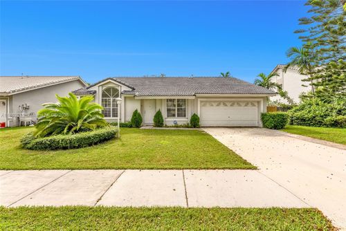 21420 Sw 94th Ave, Cutler Bay, FL, 33189-3736 | Card Image