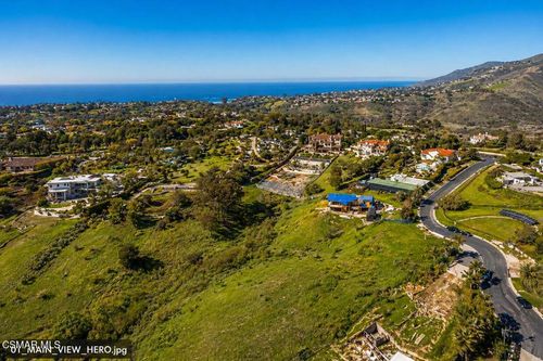 28906 Verde Mesa Lane, Malibu, CA, 90265 | Card Image