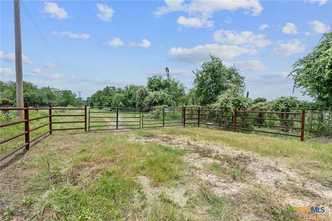 3597 Baker Rd, Home with 0 bedrooms, 0 bathrooms and null parking in Kingsbury TX | Image 33