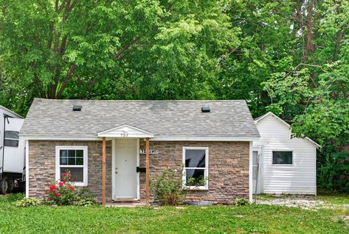 722 S West Avenue, Springfield, MO, 65802 | Card Image