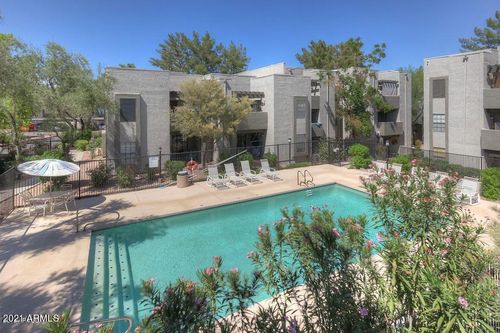 226-8020 E Thomas Rd, Scottsdale, AZ, 85251-6666 | Card Image
