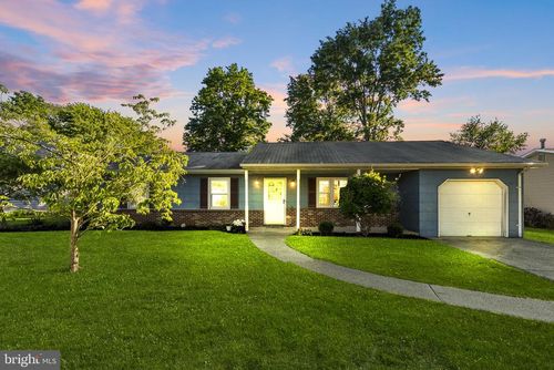 11 Misty Morn Ln, Ewing, NJ, 08638-1816 | Card Image