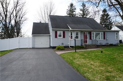 6340 Collamer Dr, East Syracuse, NY, 13057-1116 | Card Image