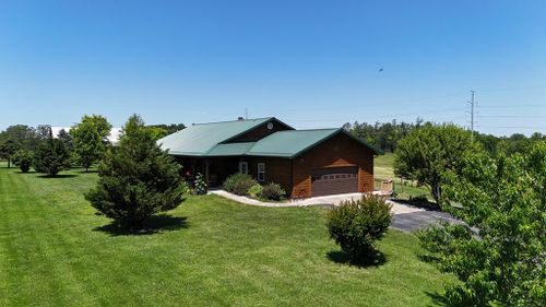 748 Inlow Ave, Peebles, OH, 45660-9798 | Card Image