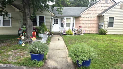 63-4C Ardsley Ave, Whiting, NJ, 08759-3279 | Card Image