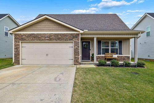 2808 Valley Farms Dr, Christiana, TN, 37037-2020 | Card Image