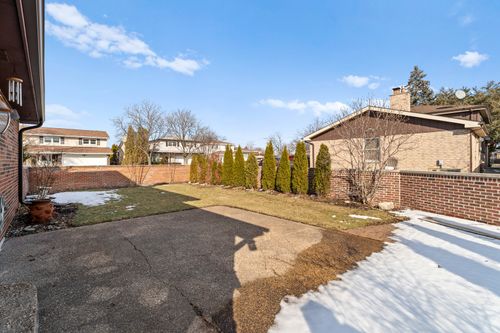 1141 N Delphia Ave, Park Ridge, IL, 60068-2061 | Card Image