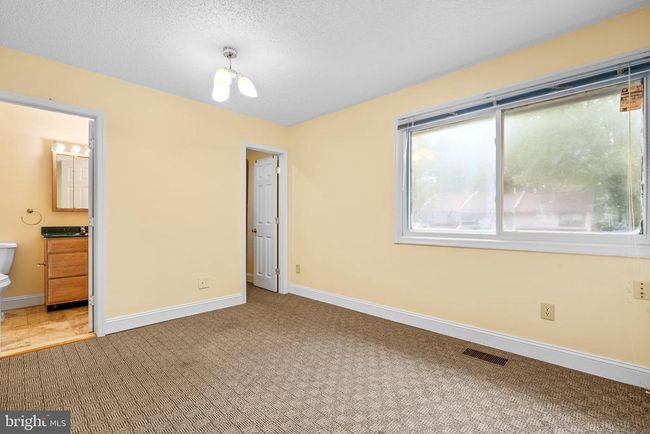 12130 Captiva Ct, Townhouse with 2 bedrooms, 3 bathrooms and null parking in RESTON VA | Image 16