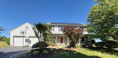 3 Dannys Way, West Windsor, NJ, 08550-2943 | Card Image