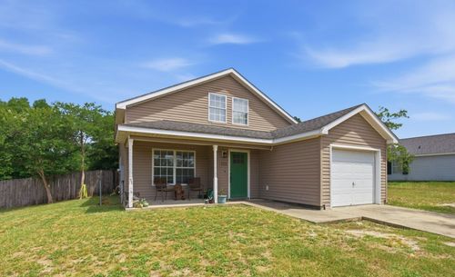 111 Timber Wind Dr, DeFuniak Springs, FL, 32433-9067 | Card Image