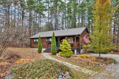 24 Whippoorwill Ln, Bedford, NH, 03110-5213 | Card Image