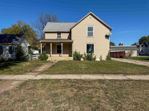 313 W 2nd St, Spencer, IA, 51301-4116 | Card Image