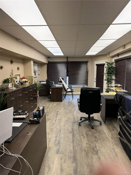 2135 Linden Blvd, Elmont, NY, 11003-3900 | Card Image