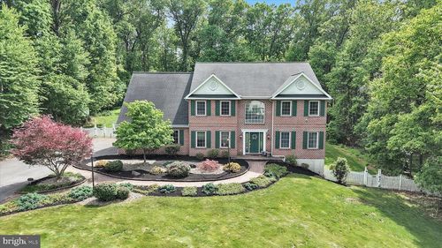 224 Pine Cir, Birdsboro, PA, 19508-9052 | Card Image