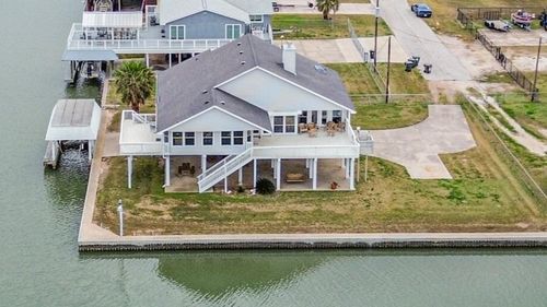 3601 Tidewater Dr, Galveston, TX, 77554 | Card Image