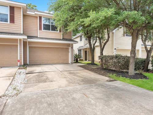 17531 Olympic Park Ln, Humble, TX, 77346-3717 | Card Image