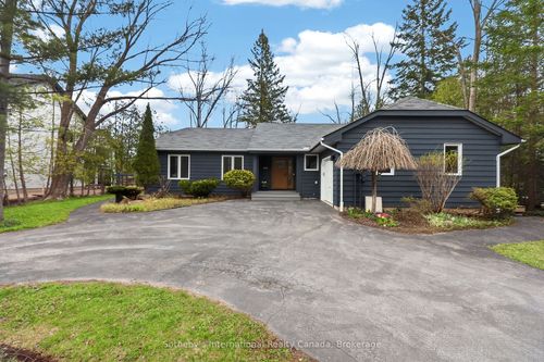 111 Patricia Dr, Blue Mountains, ON, L9Y0P1 | Card Image