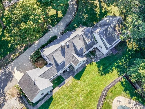 35 Forest St, Stoneham, MA, 02180-3037 | Card Image