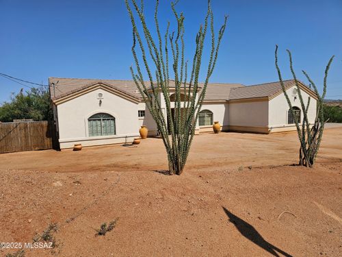 880 Calle Zapotec, Rio Rico, AZ, 85648-2820 | Card Image