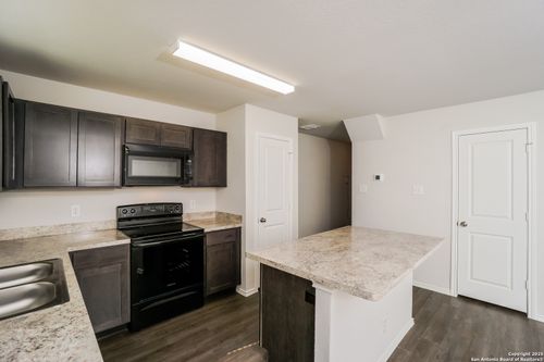 9326 Somers Br, San Antonio, TX, 78211-2610 | Card Image