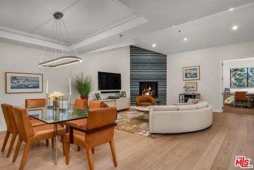 402-2122 Century Park Ln, Los Angeles, CA, 90067-3319 | Card Image