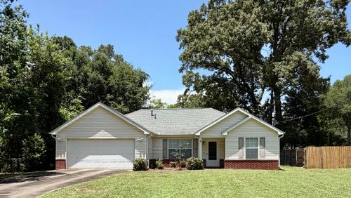 355 Adams Dr, Crestview, FL, 32536-1603 | Card Image