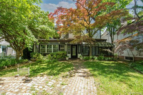 88 Prospect Ave, Little Neck, NY, 11363-1370 | Card Image
