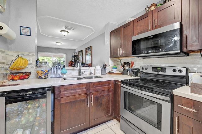13688 Sw 264 Th Ter, House other with 4 bedrooms, 3 bathrooms and null parking in Homestead FL | Image 7