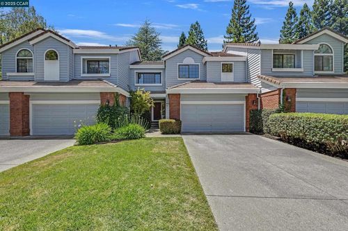 205 Kingswood Ct, Danville, CA, 94506-6042 | Card Image