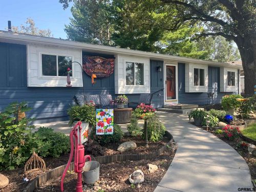 9109 Bellvue Dr, Plattsmouth, NE, 68048-4505 | Card Image