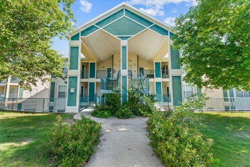 6-510 Spring Creek Ct, Branson, MO, 65616-8982 | Card Image